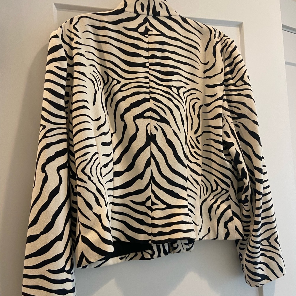 Jacket - Picture 2 of 3